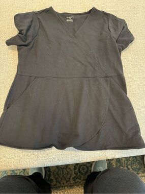 Jaanuu Women’s Black Wrap-Style Nursing Top